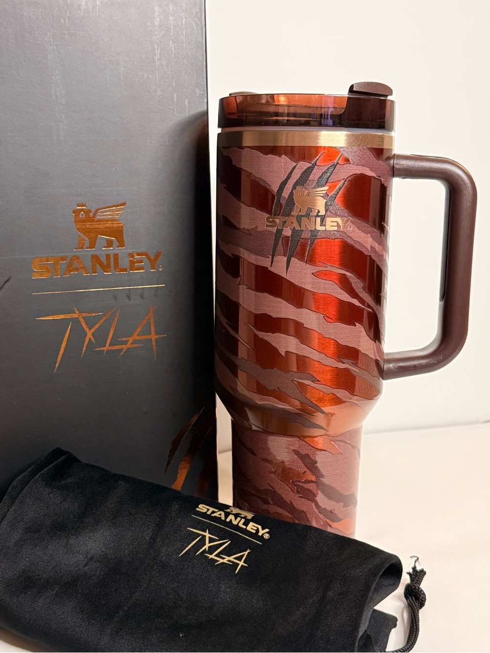 Stanley Limited  Tyla 40oz Travel Mug - Metallic Copper with Brown Handle